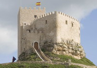 Vista del Castillo de Curiel desde el norte